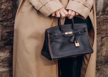O Luxo em Alta: Hermès Brilha e bate Recordes de Vendas