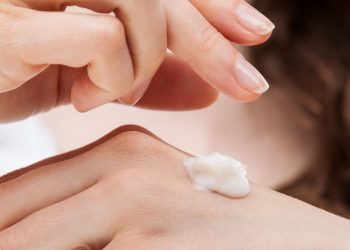 Beleza no Inverno: Dicas Essenciais para Manter Sua Pele e Cabelos Radiantes Mesmo nos Dias Mais Frios