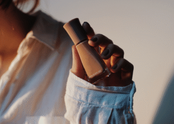 5 Cores de Esmalte para Apostar Neste Inverno