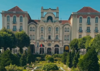 Refúgio no Tempo: Meu Stay de Sonho no Curia Palace Hotel em Portugal