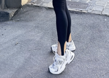 A Volta da Legging com Pezinho: O Detalhe Fashion Que Está Dominando o Brasil