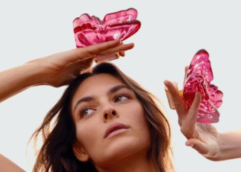 Carolina Herrera La Bomba: o perfume desejo do momento