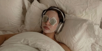 Água micelar no frio: como usar e aproveitar todos os benefícios